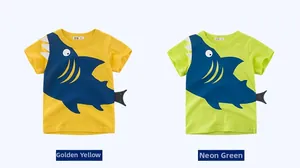 Détail de t-shirts requin en coton pour enfants en jaune d'or et vert fluorescent