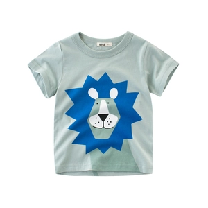 Kinder T-Shirt in Hellgrün mit Löwenmotiv aus weicher Baumwolle für Jungen im Sommer
