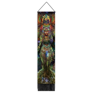 Detailed tapestry with psychedelic wizard illustration and elegant black bottom tassels