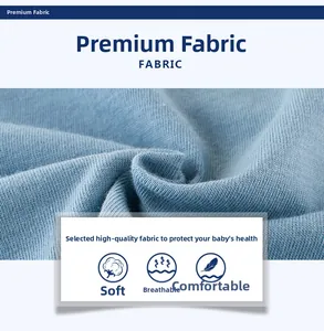 Gros plan sur le tissu en coton bleu clair doux et respirant pour débardeur d'été garçon