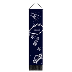 Détail de tapisserie spatiale avec dessins de fusées blancs et franges noires en bas