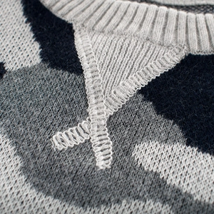 Kids knitted camouflage crewneck sweater with ribbed collar and triangular stitching