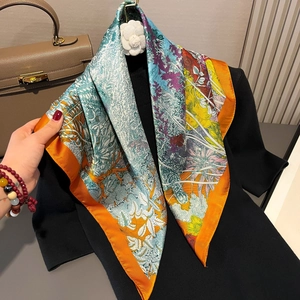 Retro Floral Print Square Scarf Faux Satin Satin Elegant Neckerchief For Women Fashion Head Wrap Accessory