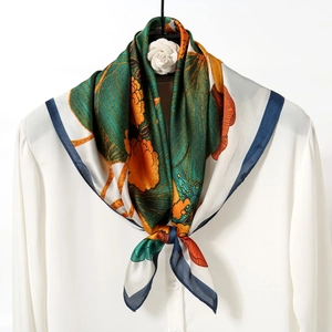 Women Retro Ginkgo Leaf Floral Print Satin Square Scarf Elegant Fashion Neck Scarf For Daily Office Commute Accessory