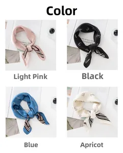 Collage de quatre foulards en soie en rose, noir, bleu et abricot avec motifs variés