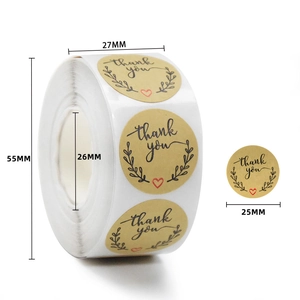Detailansicht der 25mm runden Kraftpapier-Aufkleber mit Thank You Motiv und Herz