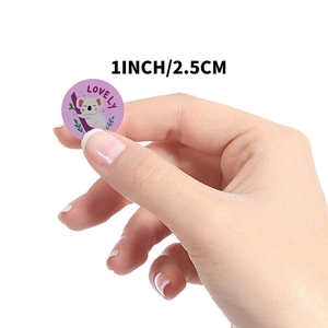 Autocollants koala violets de 2,5 cm avec texte Lovely pour récompense et déco DIY