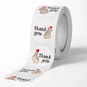 Étiquettes rondes blanches Thank You avec geste de cœur, rouleau d'autocollants