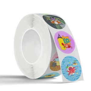 Rouleau de 500 autocollants animaux marins colorés pour le bricolage et la déco des enfants