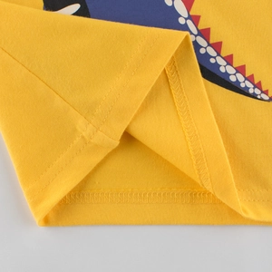 Kids yellow long-sleeve cotton T-shirt with cartoon animal print and fine stitching