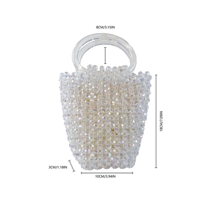 Dimensions détaillées pour sac à main seau fait main en perles acryliques claires