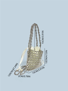 Sac seau perlé argenté avec cordon et chaîne en métal, dimensions affichées 15x12x15cm