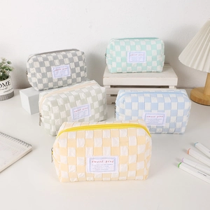 Pencil Case Large Capacity Checkerboard Pattern Quilted Bubble Texture Aesthetic Zipper Pouch For Students Girls