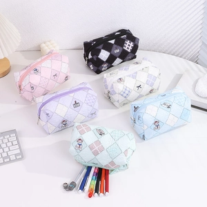 Quilted cartoon bear large capacity pencil pouch set in multiple plaid colors