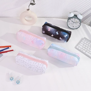 Astuccio trapuntato con fiocco per studenti, grande capacità e design carino ed elegante