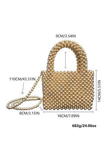 Vue détaillée du sac cabas en perles tissées avec perles dorées et ses dimensions