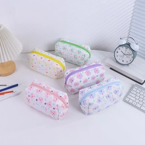 Floral aesthetic pencil case set with large capacity and zipper for students