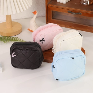 Borsa da Trucco Coreana Trapuntata a Rombi Donna Ricamo a Fiocco Mini Borsa Portaoggetti Poliestere Cerniera Organizer per Cosmetici Assorbenti