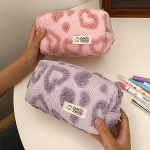 Plush heart pattern makeup pouch in soft lamb wool fabric for travel or stationery storage