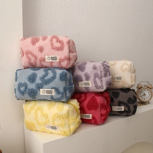 Plush Heart Pattern Cosmetic Bag And Pencil Case Lamb Wool Zipper Storage Pouch Portable Travel Makeup Bag For Students Girls