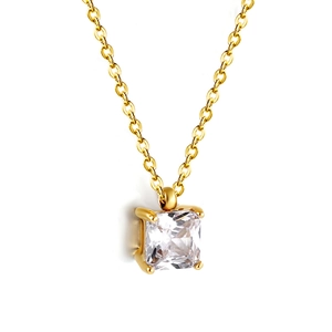 Collier avec pendentif carré en acier inoxydable plaqué or 18 carats et chaîne minimaliste