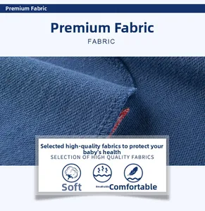 Détail du tissu en maille bleu foncé montrant la texture douce pour pantalon enfant