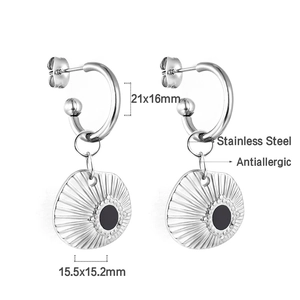 Detail of C-shaped stainless steel earrings with black shell inlay and size measurements