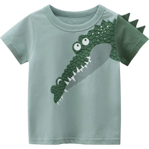 T-shirt enfant en coton vert clair avec motif crocodile et détail 3D sur la manche