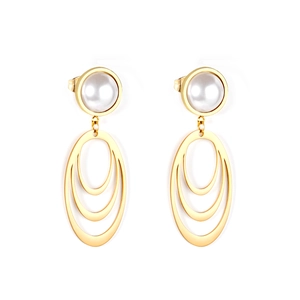 Gold-plated stainless steel hoop earrings with pearls and triple oval tassel design