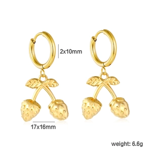 Detailed dimensions and weight of 18k gold plated strawberry drop earrings set