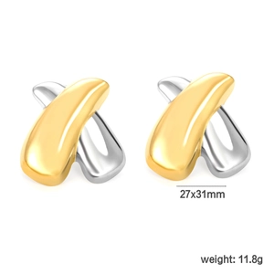 Détail des boucles d'oreilles en X bicolores or et argent avec dimensions et poids