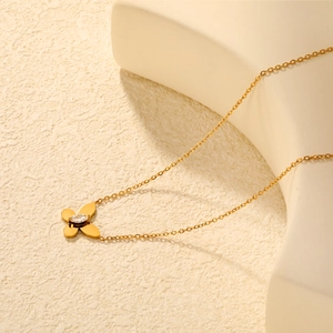 Delicate butterfly necklace with sparkling zircon pendant in 18K gold plated finish