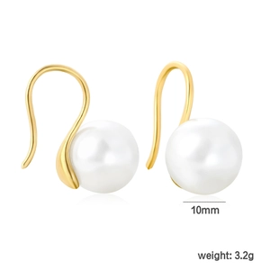 Detail view of 10mm pearl earrings with gold hooks and 3.2g weight measurement