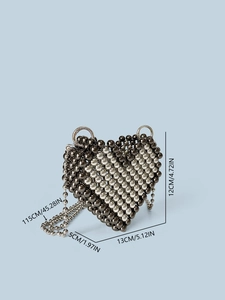 Mini borsa a tracolla a forma di cuore con perline metalliche argento e canna di fucile