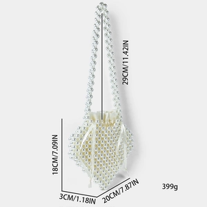 Detailed size specifications of the heart-shaped pearl beaded handbag with satin drawstring bag