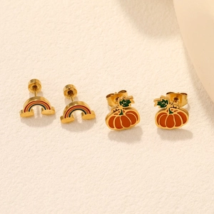 Süßes Emaille-Ohrstecker-Set mit Regenbogen und Kürbis aus goldenem Edelstahl