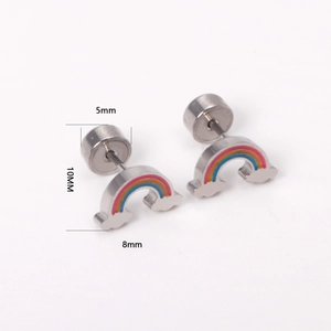 Detailaufnahme der Regenbogen-Ohrstecker mit Schraubverschluss und Größenangaben im Bild
