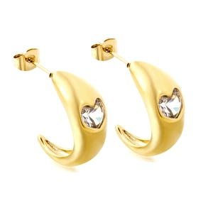Polished C-shaped gold-plated stainless steel earrings with heart-cut clear crystal