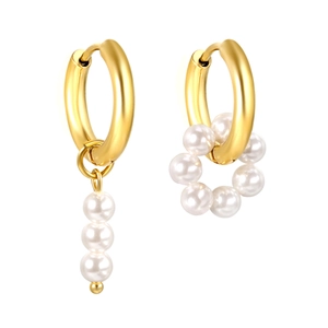 Gold-plated asymmetric geometric pearl earrings with a sleek minimalist hoop closure