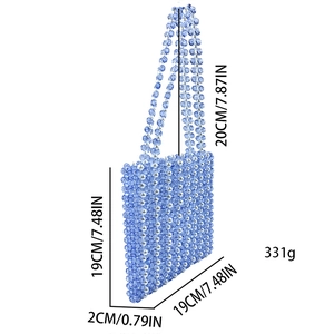 Dimensions détaillées d'un sac à bandoulière fait main en perles bleues et acryliques