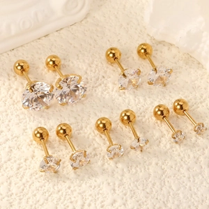 Golden stainless steel four-claw zircon stud earrings set with screw back closure