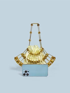 Goldene geflochtene Mini-Käfigtasche mit Bernsteinkristallen und Smartphone-Maßstab