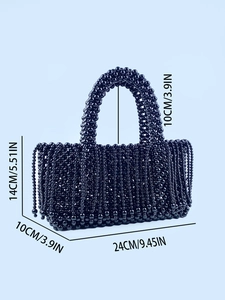 Sac panier fait main en perles noires avec pompon et dimensions affichées style 2024