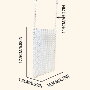 Dimensions détaillées du sac à main en perles transparentes avec bandoulière réglable