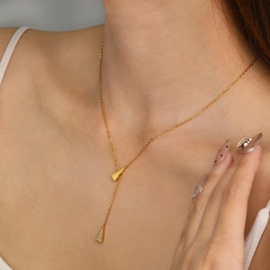 Geometric Triangle Pendant Necklace 18K Gold Plated Stainless Steel Minimalist Y-Shape Lariat Clavicle Chain For Women