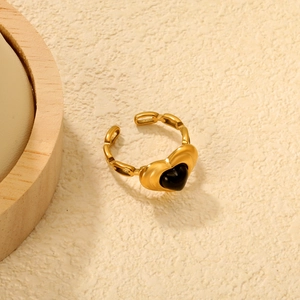 Adjustable 18K gold-plated stainless steel ring with black agate heart and layered design