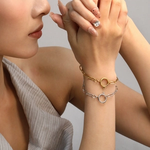 Minimalist textured link chain bracelets with round spring clasp in gold and silver finish