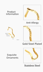 Detail view of 1.5mm gold plated irregular wave ring with size and weight info