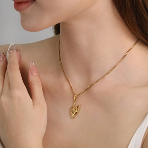 Collier Pendentif Geste En Acier Inoxydable Signe De La Main I Love You Style Hip Hop Punk Rock Pour Femmes Hommes