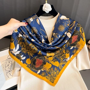 Women Square Scarf Polyester Satin Floral Bird Print Oriental Vintage Sun Protection Shawl Headscarf Satiny Smooth Elegant Fashion